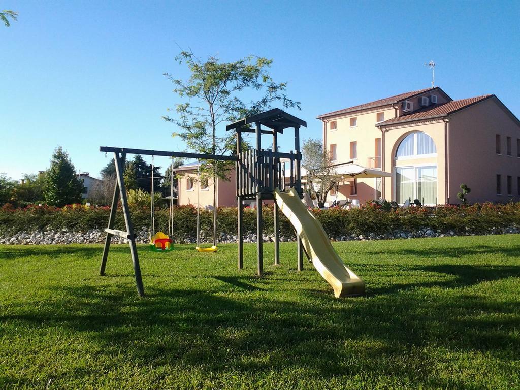 Agrialloggi La Palazzina Curtarolo Rum bild