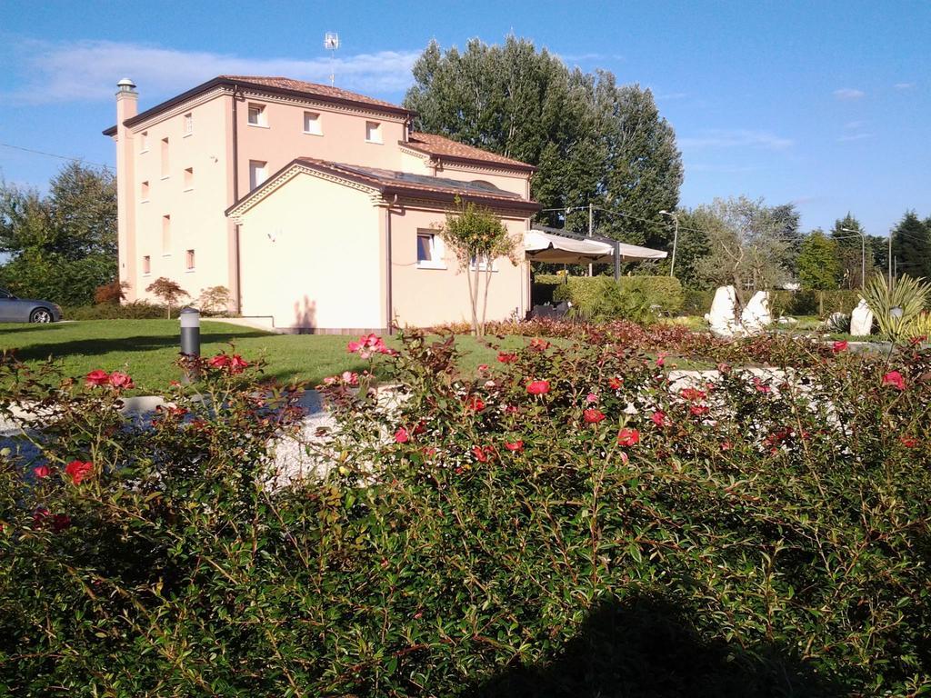 Agrialloggi La Palazzina Curtarolo Rum bild